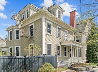 188 Bowen St, Providence, RI 02906