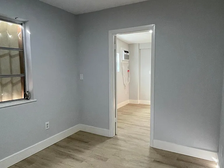 5 Blue Runner St #2 — Photo 3