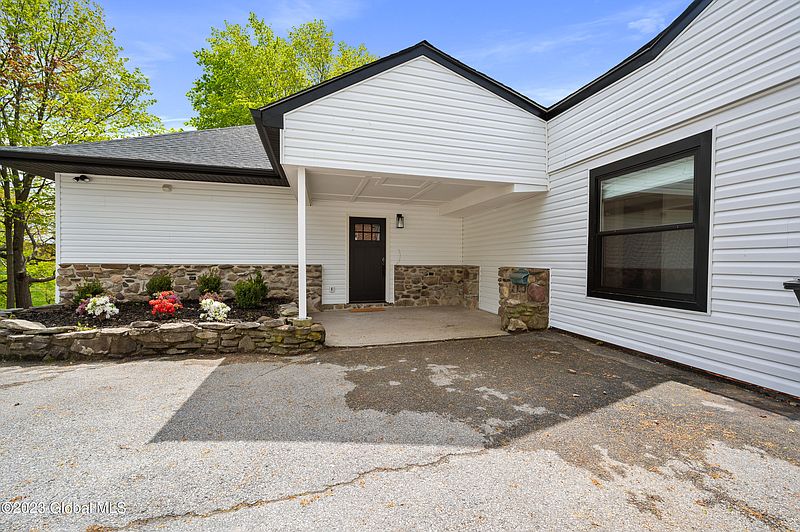 2nd image of 1 Wawayanda Place