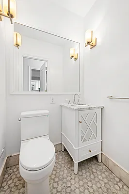 Sold by Keller Williams Realty Empire | media 17