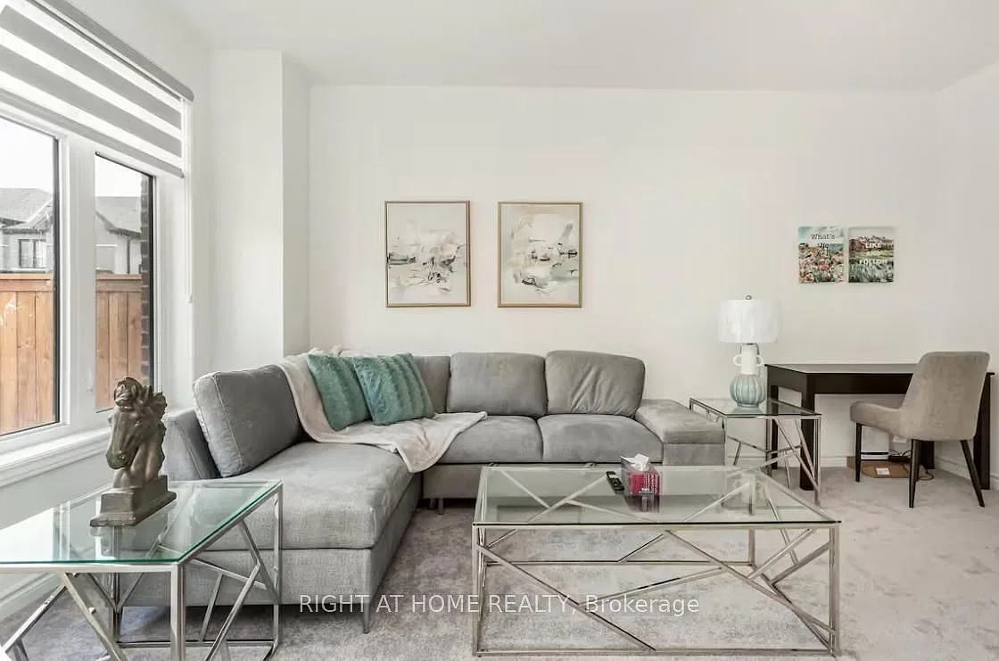 3 bed, $3,000 — Photo 2