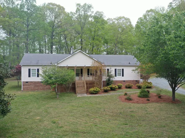 3954 Piney Grove Church Rd, Siler City, NC 27344