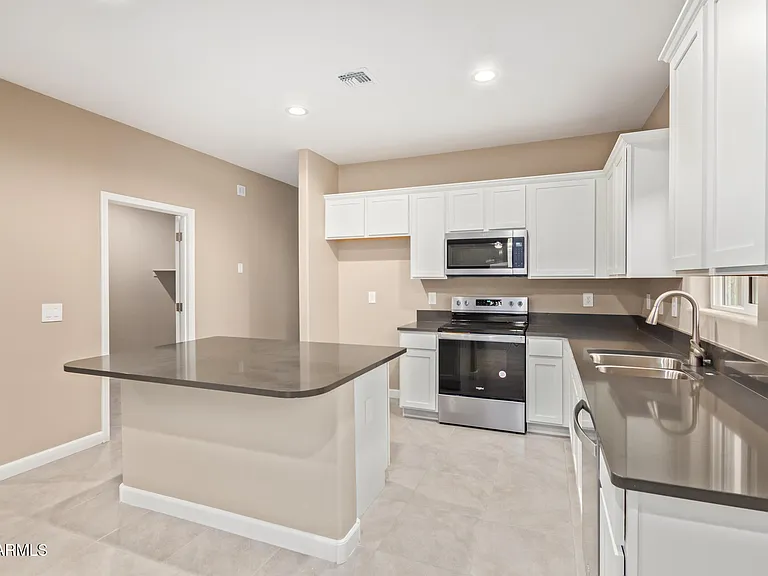 24179 W Ripple Rd — Photo 14