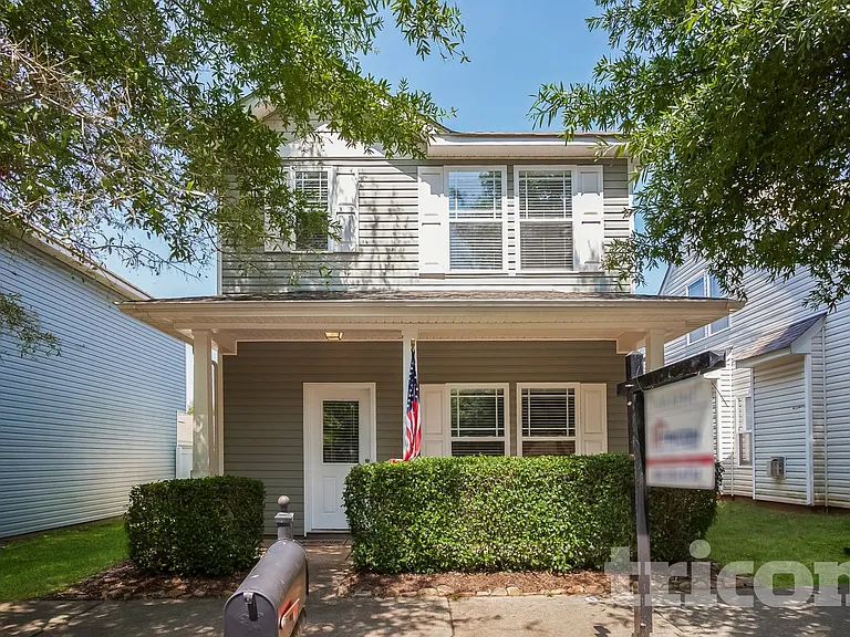 12401 Walden Lea Dr — Photo 2