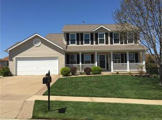 721 Tinsmith Pl, O'Fallon, MO 63366