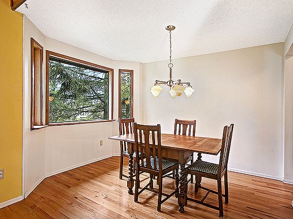 5th image of 12021 SE 73rd Pl