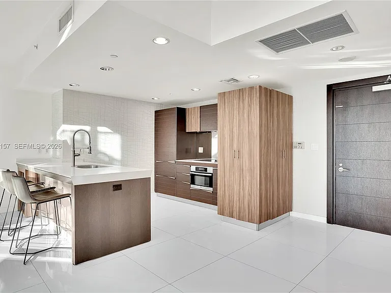 200 Biscayne Boulevard Way #503 — Photo 15