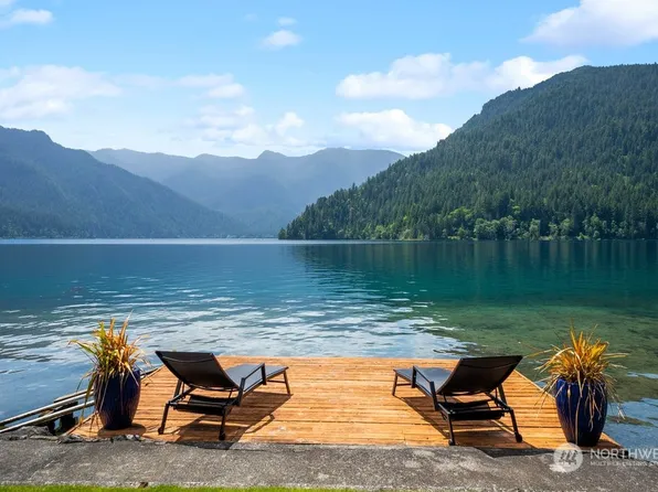 (undisclosed Address), Port Angeles, WA 98363