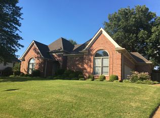 1644 Wood Mills Dr, Cordova, TN 38016
