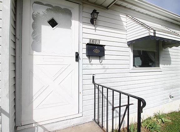 4th image of 1613 Mitchell Ave