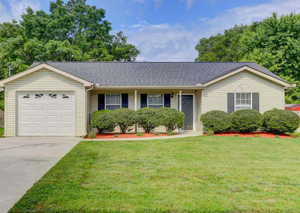 1st image of 7827 Emory Chase Ln