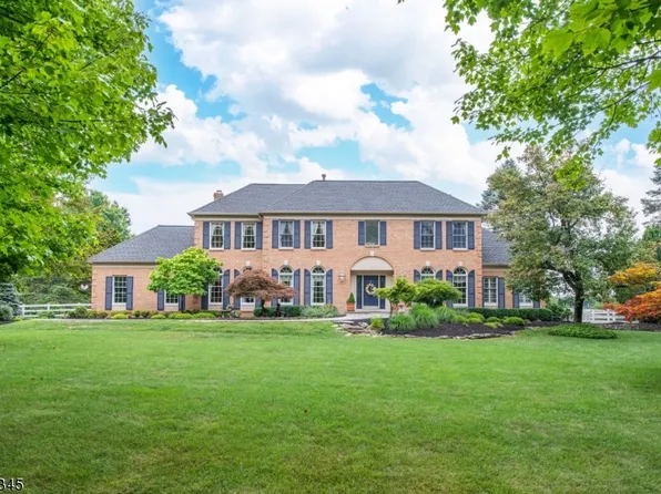 7 Ranney Rd, Washington Twp., NJ 07853