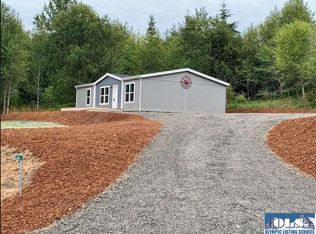 626 Lake Farm Rd, Pt Angeles, WA 98362