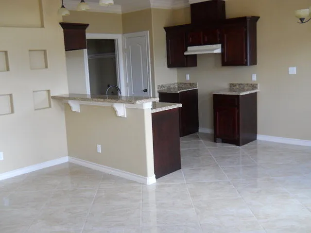 4 bed, 2.5 bath, 1680 sqft, $1,750 — Photo 3