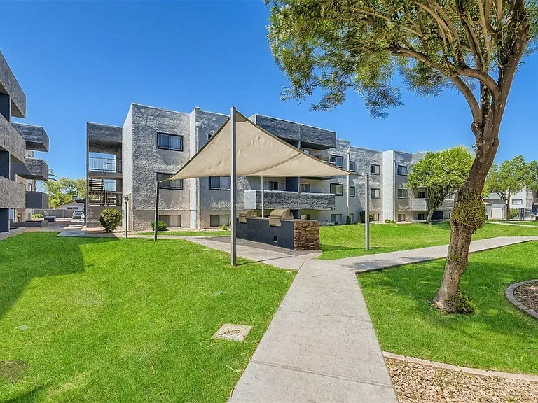 1325 W Guadalupe Rd — Photo 46