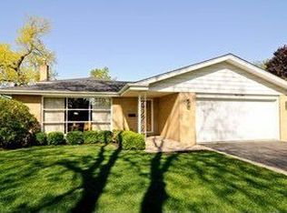 808 S We Go Trl, Mount Prospect, IL 60056