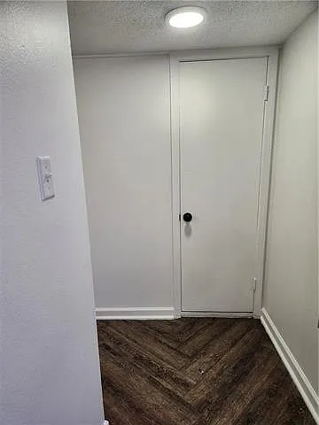 2 bed, 1.5 bath, 1100 sqft, $1,500 — Photo 2