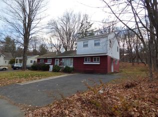 206 Federal St, Northampton, MA 01062