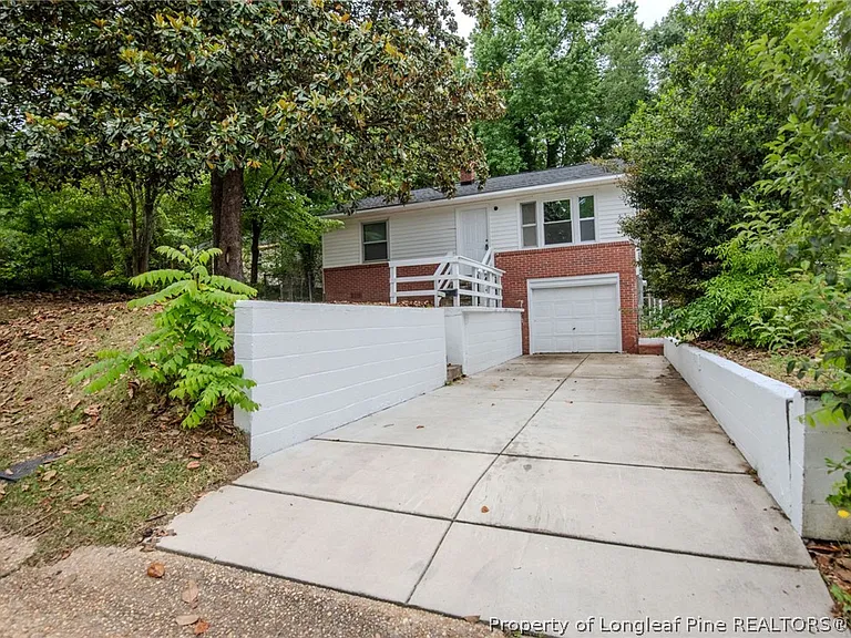 311 Stuart Ave — Photo 3
