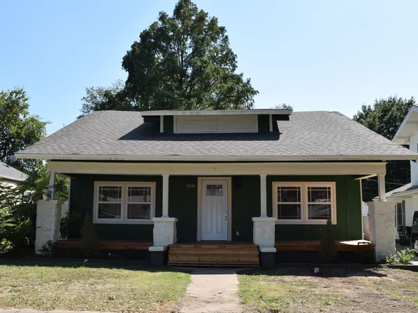1510 E 8th St, Okmulgee, OK 74447