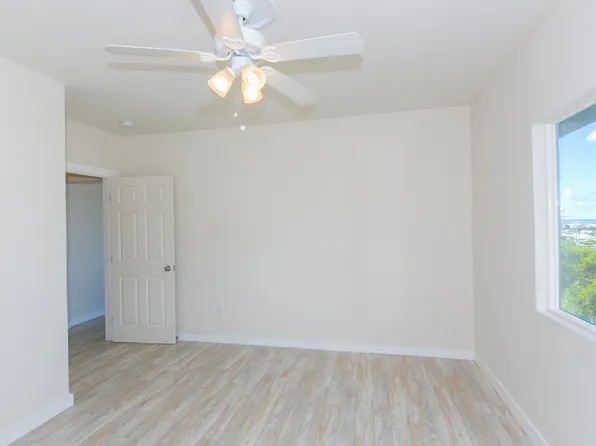 1915 Kalihi St #Top, Honolulu, HI 96819