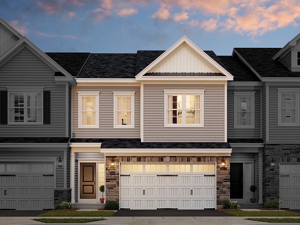 Cape Dory - 2703 American Place 2702