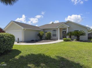 7121 W Lakeland Dr, Panama City, FL 32404