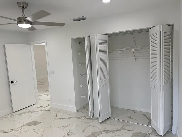 817 Sky Pine Way #H — Photo 11