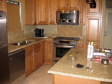 2nd image of 3642 Cypress St