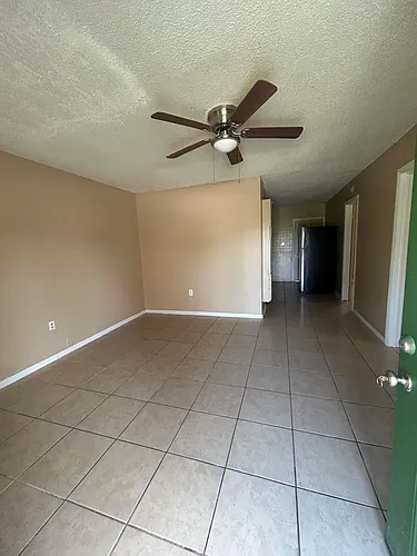 8657 64th Ct Photo 1