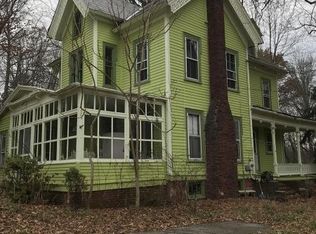 2 Pleasant Grove Rd, Long Valley, NJ 07853