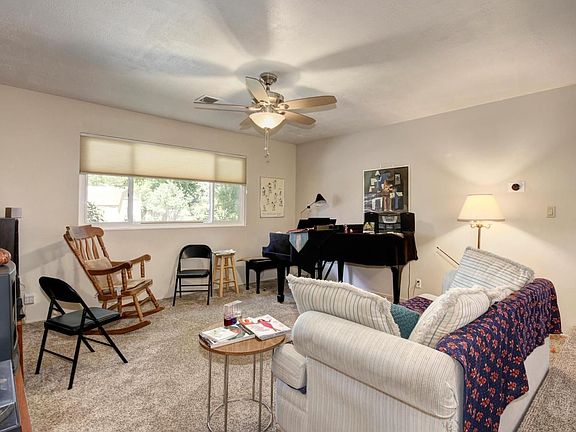 5th image of 2713 Blackburn Dr
