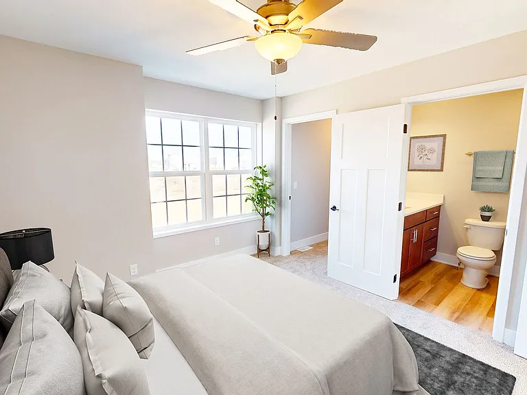 1305 S G Ave #27 — Photo 3
