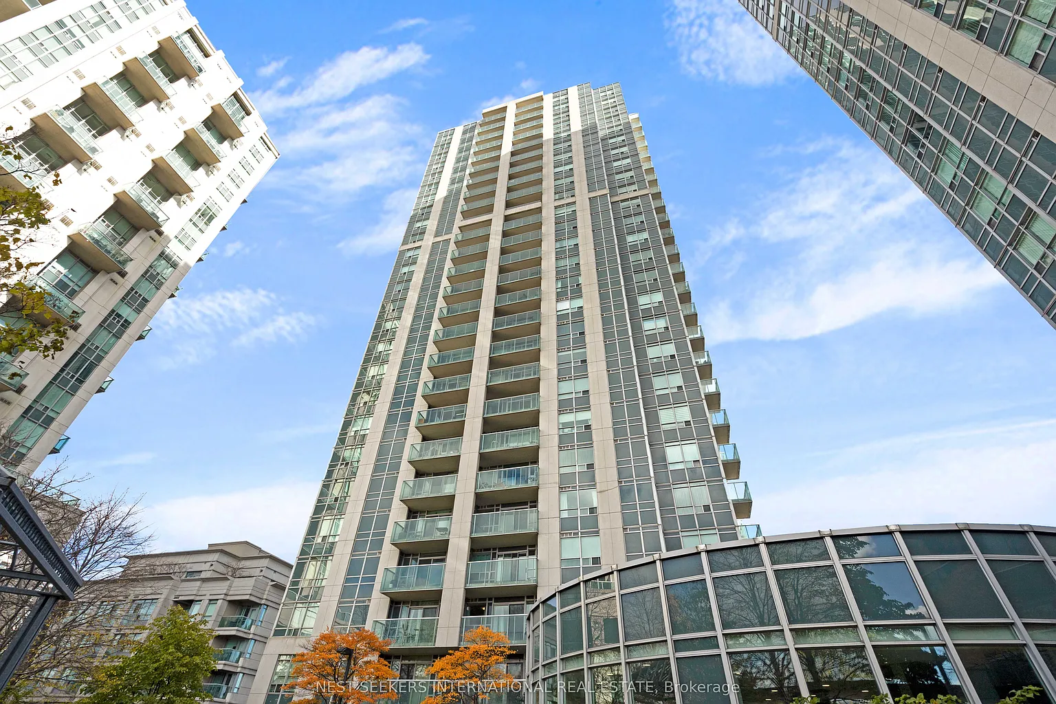16 Harrison Garden Blvd #1011 photo 1