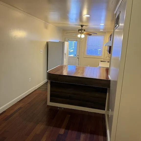 636 S Monroe St — Photo 10
