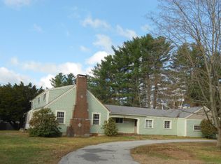 107 Old Dover Rd, Rochester, NH 03867