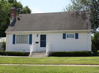 67 Sampson St, West Hartford, CT 06110