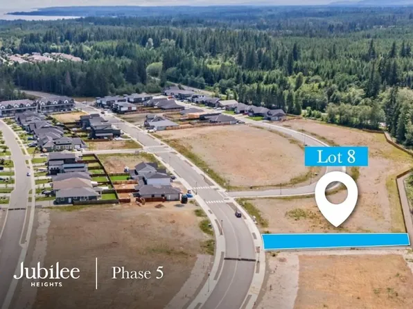 765 Beaver Creek Blvd, Campbell River, BC V9H 0G1