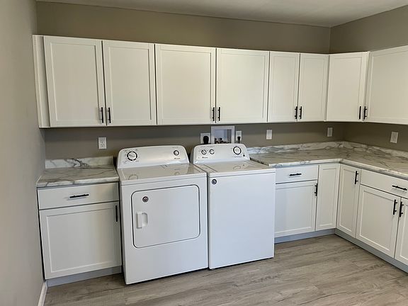 3rd image of 1002 Harmon Ave