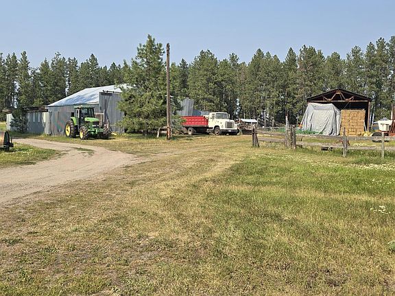 4th image of 345 Wishart Rd