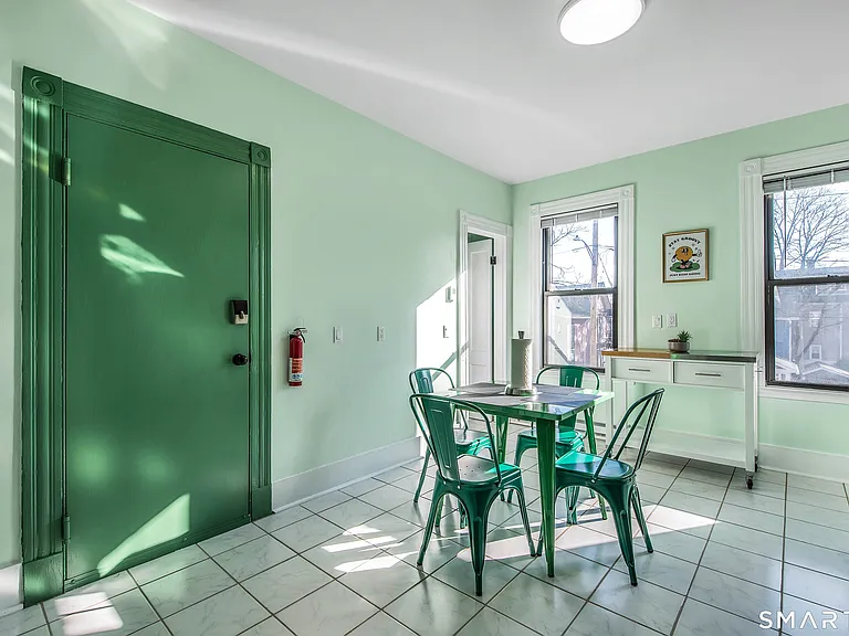 31 Canner St #2 — Photo 3
