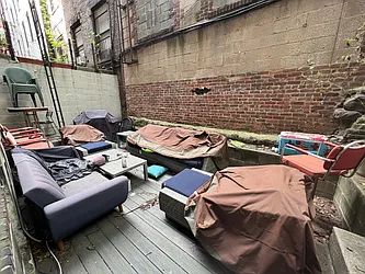 Rented by Living New York