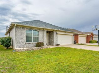 6313 New Harbor Ln, Fort Worth, TX 76179