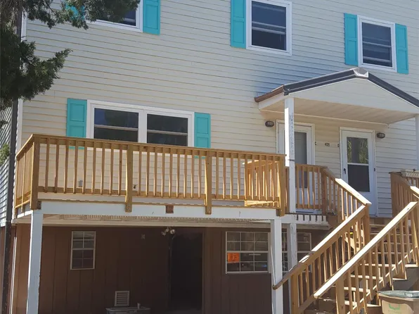 409 Miller Ln, Tybee Island, GA 31328