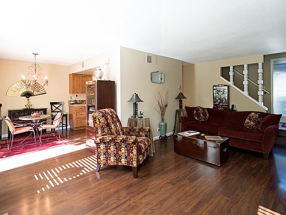 4th image of 167 2nd St E
