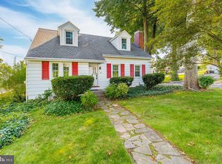 121 N Cedar St, Spring City, PA 19475