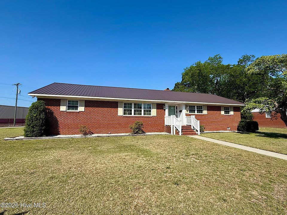 1st image of 212 Sunset Drive