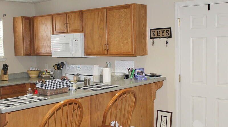 2nd image of 103 Garden Cir APT 1