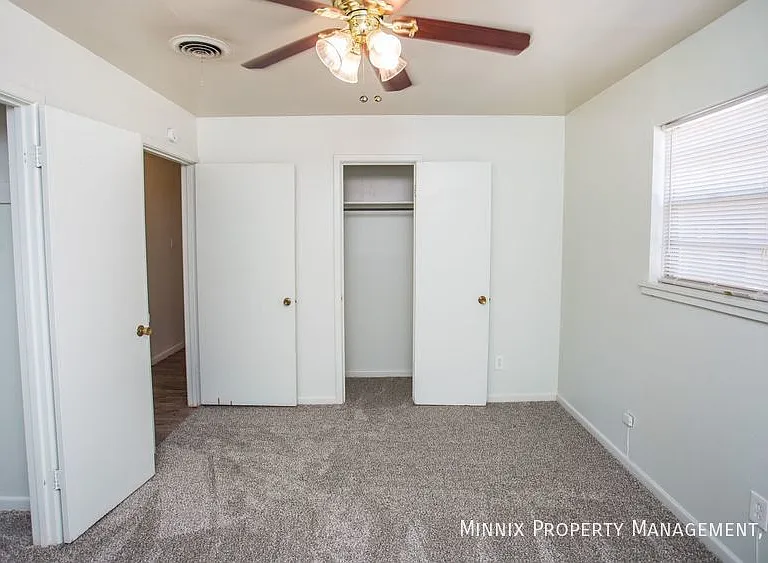 4644 52nd St #B — Photo 11