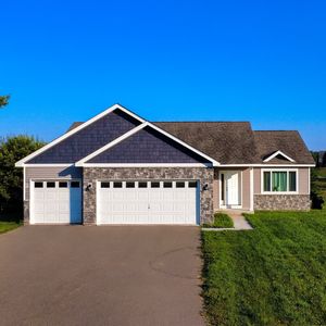 806 Harvest Dr SW, Lonsdale, MN, 55046